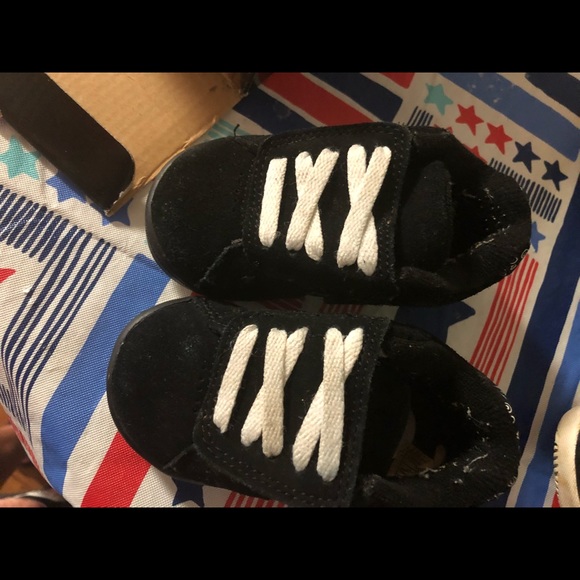 Toddler sz 5 Etnie shoes - Picture 4 of 5